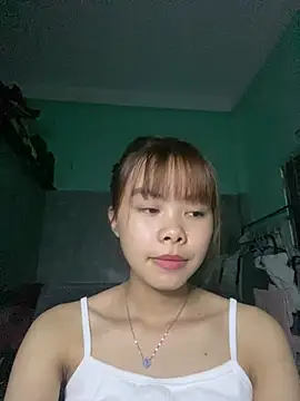 Snapshot of Cry_sexy chatting on August 7, 2026, 5:13 am Cry sexy online show from August 7, 2026, 5:13 am