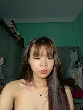 Snapshot of Cry_sexy chatting on June 12, 2026, 7:00 pm Cry sexy online show from June 12, 2026, 7:00 pm
