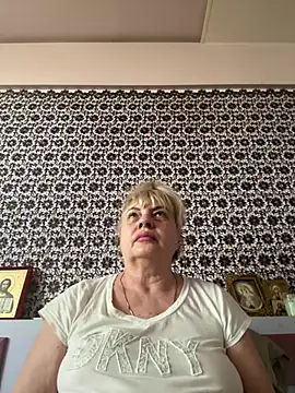 Snapshot of AnastasiaGrey777 chatting on June 18, 2026, 5:17 am AnastasiaGrey777 online show from June 18, 2026, 5:17 am