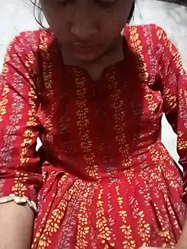 Snapshot of Eshu--ya chatting on May 5, 2026, 6:11 pm Eshu--ya online show from May 5, 2026, 6:11 pm