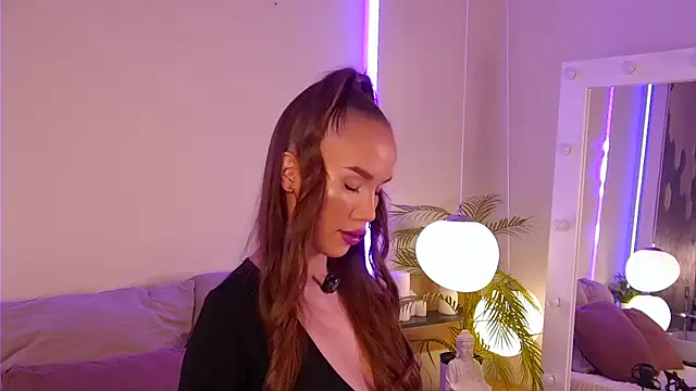 Jasmin Glow online show from May 15, 2026, 2:48 pm