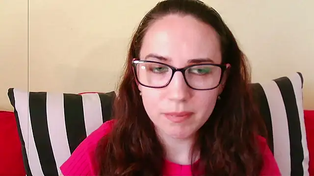 EmilyHotAngel online show from June 9, 2026, 2:18 pm