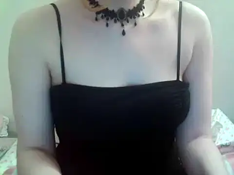 stellamoon online show from May 2, 2026, 1:33 am