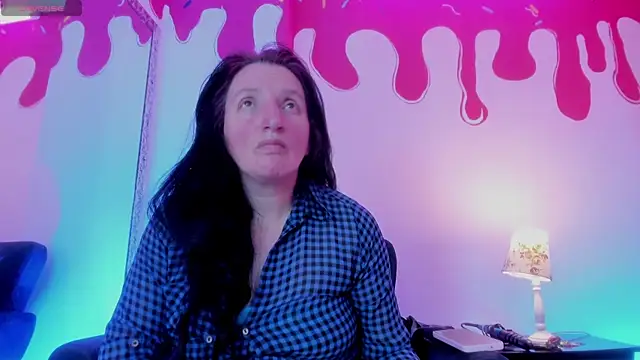 Snapshot of CloeMature chatting on June 27, 2026, 3:01 am CloeMature online show from June 27, 2026, 3:01 am