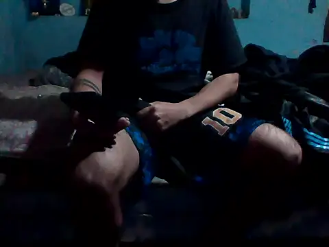 Snapshot of Martin106 chatting on June 2, 2026, 2:11 am Martin106 online show from June 2, 2026, 2:11 am