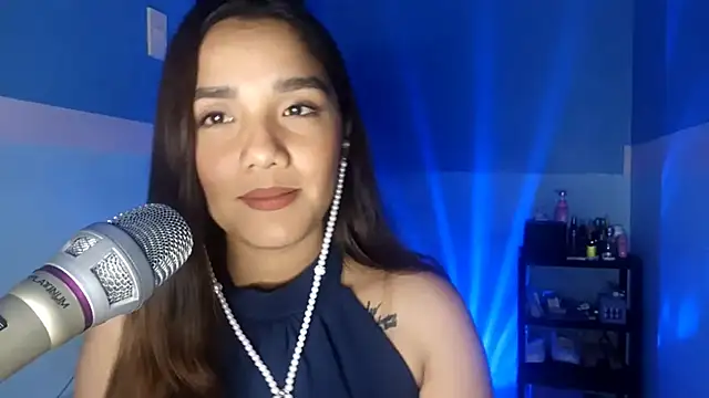 AnneHanacek online show from May 11, 2026, 1:01 pm