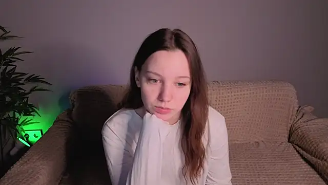 lolytaberry online show from May 30, 2026, 1:45 am