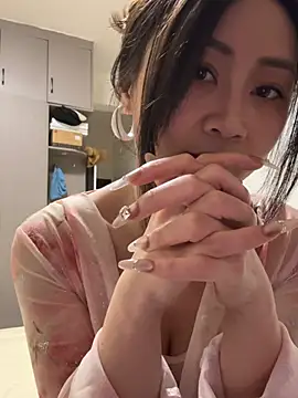 huihui 520 online show from June 12, 2026, 6:33 am