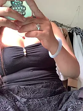 Snapshot of Bigcunt-hairy chatting on June 5, 2026, 6:52 am Bigcunt-hairy online show from June 5, 2026, 6:52 am