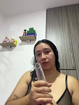 Dulce ass3 online show from June 6, 2026, 1:11 am