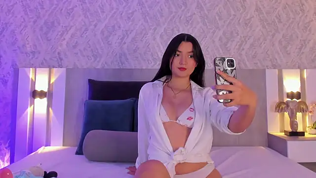 Snapshot of Vaalentina_Lux chatting on May 26, 2026, 3:21 pm Vaalentina Lux online show from May 26, 2026, 3:21 pm