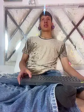 Astarotth   online show from May 13, 2026, 2:24 pm