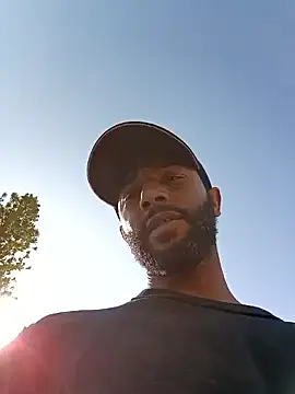 Camodick online show from November 28, 2025, 2:06 pm