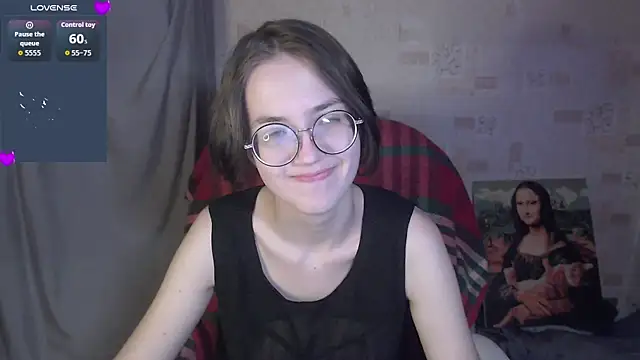 Snapshot of Alessa_Kiss chatting on June 26, 2026, 1:28 pm Alessa Kiss online show from June 26, 2026, 1:28 pm