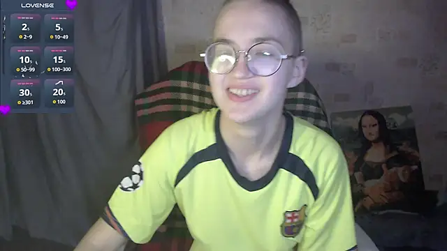 Snapshot of Alessa_Kiss chatting on June 27, 2026, 10:21 am Alessa Kiss online show from June 27, 2026, 10:21 am