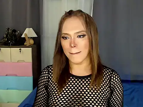 samfoxycummer69 online show from June 30, 2026, 6:13 am