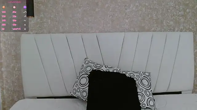 AliceSmity   online show from May 10, 2026, 11:58 am