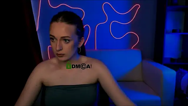 lina dolly online show from May 26, 2026, 2:15 pm