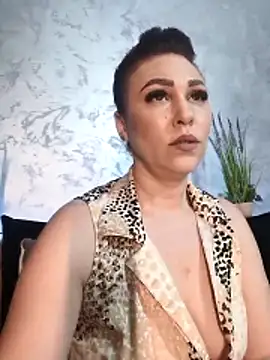 Snapshot of ADaisyAshe chatting on June 11, 2026, 6:05 pm ADaisyAshe online show from June 11, 2026, 6:05 pm