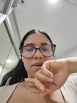 Snapshot of alanahot94 chatting on June 7, 2026, 12:38 am alanahot94 online show from June 7, 2026, 12:38 am