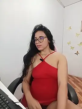 Snapshot of alanahot94 chatting on May 16, 2026, 1:26 am alanahot94 online show from May 16, 2026, 1:26 am