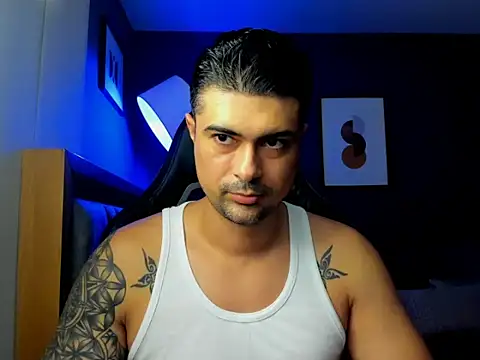 Snapshot of ZEI-001 chatting on May 12, 2026, 1:35 am ZEI-001 online show from May 12, 2026, 1:35 am