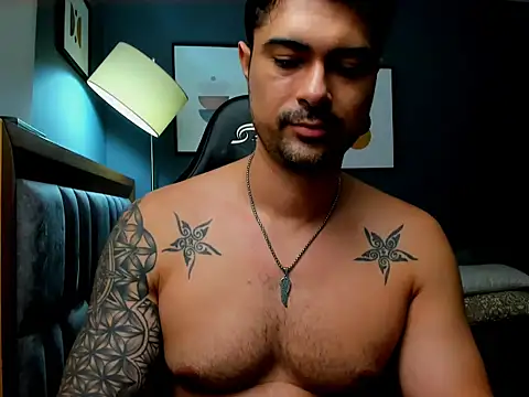 Snapshot of ZEI-001 chatting on May 25, 2026, 3:28 am ZEI-001 online show from May 25, 2026, 3:28 am