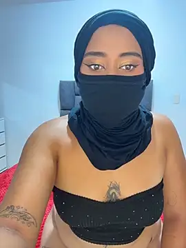 Samiira Alfarsii online show from June 3, 2026, 2:56 am