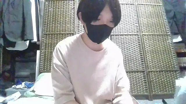kazupan22 online show from July 15, 2026, 12:12 pm