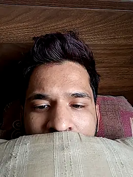 Snapshot of shanashanu chatting on July 1, 2026, 9:42 am shanashanu online show from July 1, 2026, 9:42 am