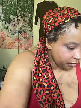 Fetiishjoiqueen online show from May 17, 2026, 9:04 pm