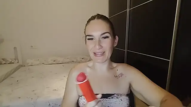 Snapshot of aurasensual69 chatting on August 9, 2026, 2:45 pm aurasensual69 online show from August 9, 2026, 2:45 pm
