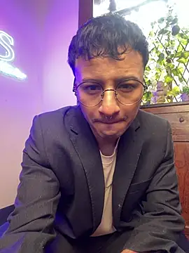 Snapshot of Dereck_Klain chatting on May 30, 2026, 7:52 pm Dereck Klain online show from May 30, 2026, 7:52 pm
