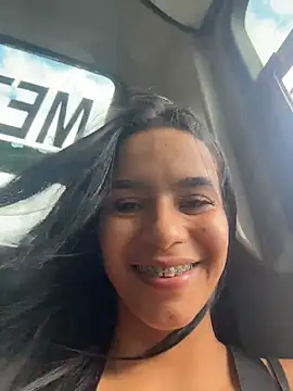 Snapshot of Melissa_Rendon chatting on July 18, 2026, 8:17 pm Melissa Rendon online show from July 18, 2026, 8:17 pm