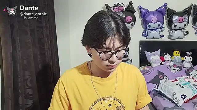 Snapshot of kuromi_boy chatting on June 2, 2026, 6:57 am kuromi boy online show from June 2, 2026, 6:57 am