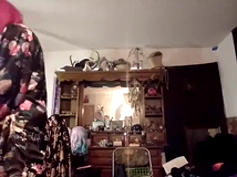 Snapshot of sydneypsycho chatting on May 18, 2026, 12:44 am sydneypsycho online show from May 18, 2026, 12:44 am