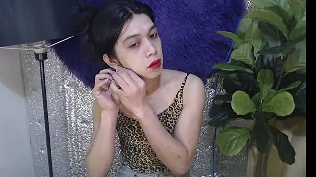 RoseAmarie online show from June 7, 2026, 7:13 am