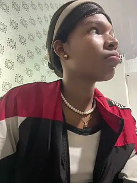 Snapshot of Liss_Love1 chatting on June 28, 2026, 3:02 am Liss Love1 online show from June 28, 2026, 3:02 am