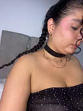 Yassy 11 online show from May 14, 2026, 7:11 pm