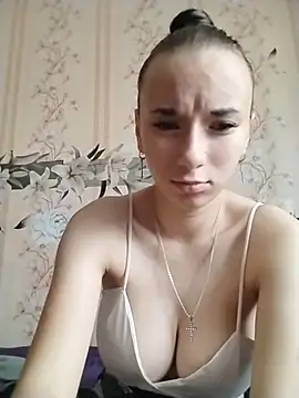 -VictoriaJohnson- online show from July 7, 2026, 3:42 am