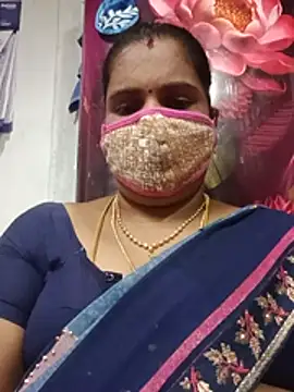 Tamil-shivani95 online show from June 12, 2026, 6:11 am