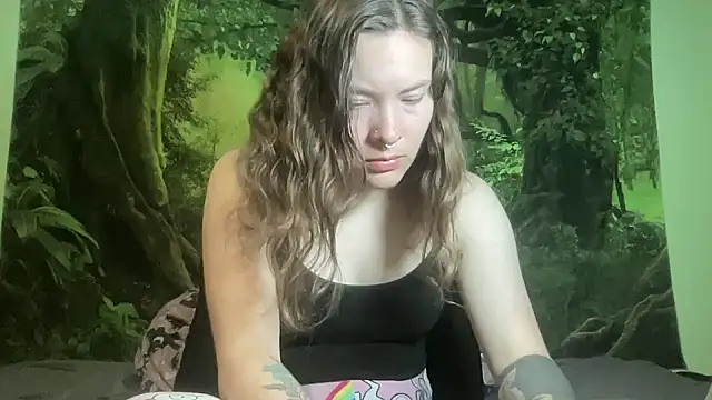 mo0ngoddess online show from April 2, 2026, 3:13 am