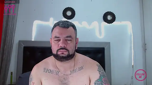 Snapshot of perverseveteranmanxxx chatting on September 13, 2025, 3:12 pm perverseveteranmanxxx online show from September 13, 2025, 3:12 pm