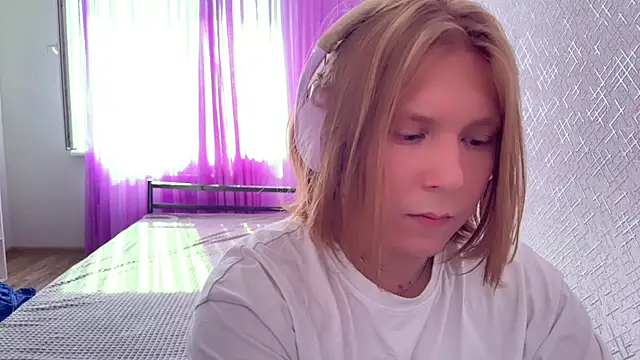 Snapshot of Hirtay chatting on July 11, 2026, 1:11 pm Hirtay online show from July 11, 2026, 1:11 pm