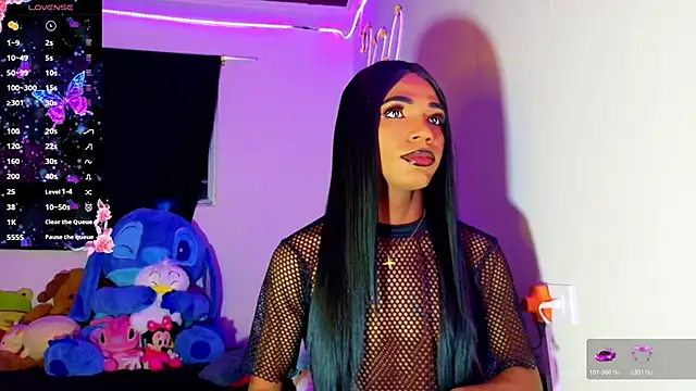 Snapshot of violeta_E_ chatting on May 11, 2026, 6:15 am violeta E online show from May 11, 2026, 6:15 am