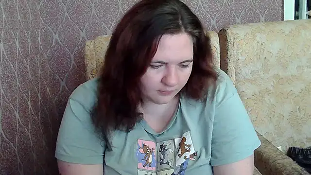 TiffanyLenee online show from May 17, 2026, 4:29 pm
