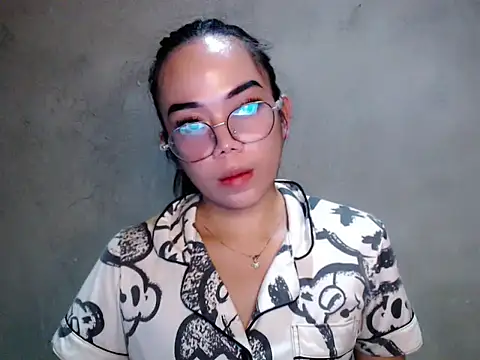 Snapshot of Urbabydollxxx chatting on June 25, 2026, 6:02 pm Urbabydollxxx online show from June 25, 2026, 6:02 pm