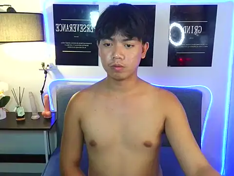 itsurjayxxx online show from May 11, 2026, 5:43 pm