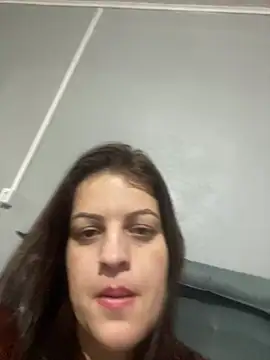 Snapshot of sweet_milenaa chatting on June 10, 2026, 10:27 am sweet milenaa online show from June 10, 2026, 10:27 am