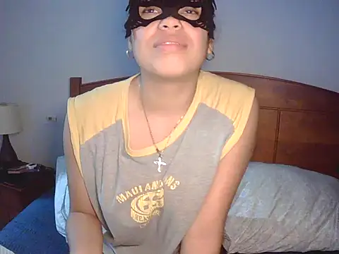 Aurora Esmeralda1281 online show from June 21, 2026, 3:12 am